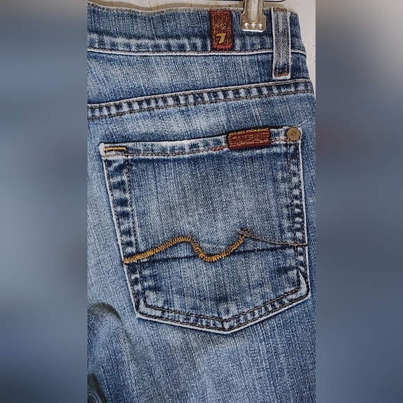 7 for all mankind woman's jeans - Picture 4 of 5